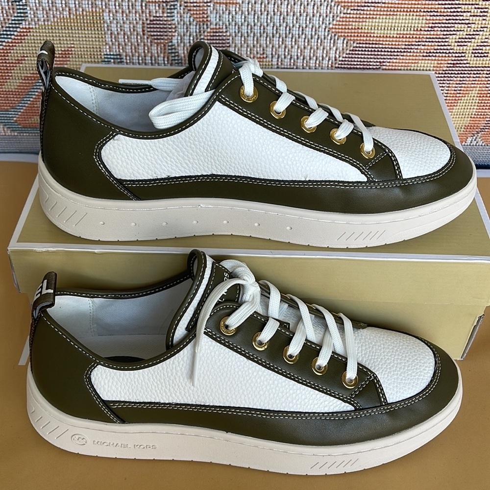 MICHAEL KORS
SHEA LACE UP
FAUX LEATHER
49F3SHFSIL
OLIVE
NEW - Picture 15 of 16